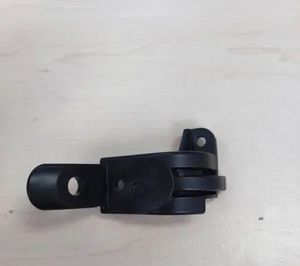 Headlight/headlamp mounting bracket