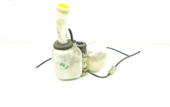 Volvo 940 Windshield washer fluid reservoir/tank 