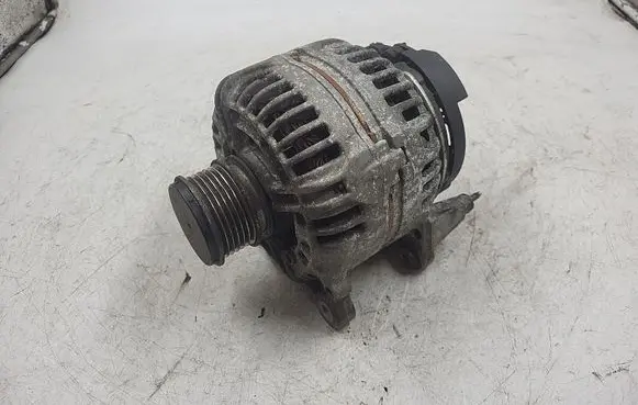 Seat Leon (1P) Generator/alternator 0124525091