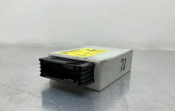 BMW 5 E60 E61 Center console control module 9183233 420091 28137346