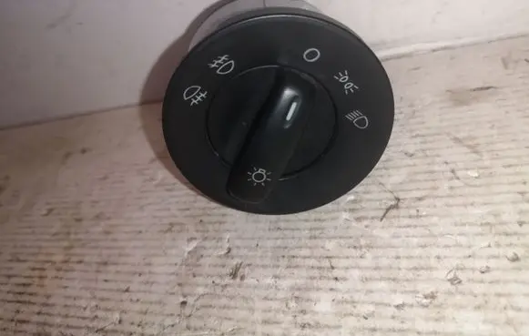 Volkswagen Jetta V Light switch 1Z0941431G 04067403