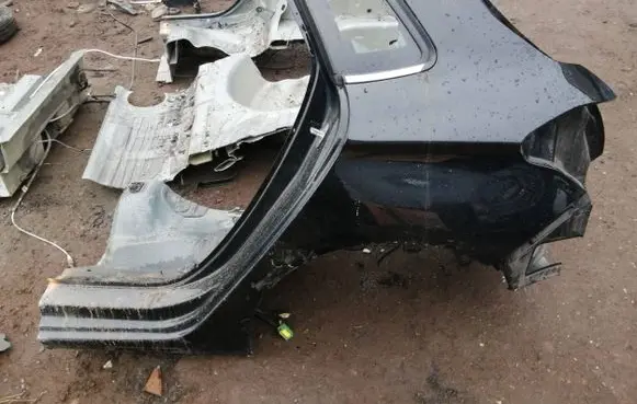Citroen C4 II Rear quarter panel 