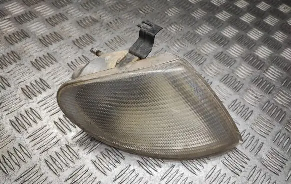 Front indicator light