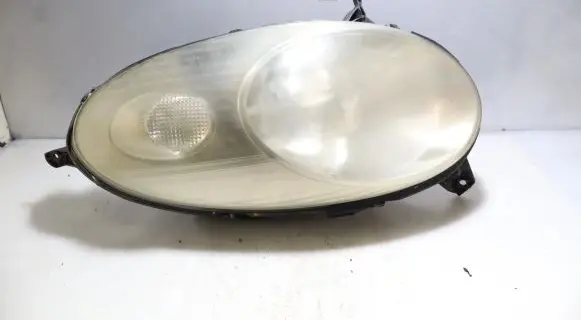 Nissan Micra Headlight/headlamp