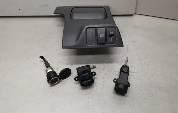 Honda FR-V A set of switches 77300SJDG010 35910S04G010