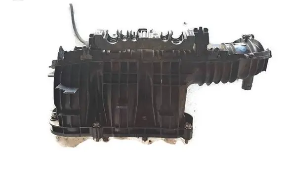 BMW 1 F20 F21 Intake manifold 7632436 15042145491