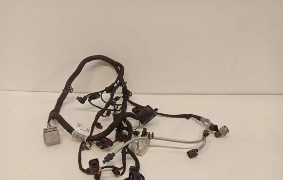 Seat Arona Front door wiring loom/harness boot 04C972627P