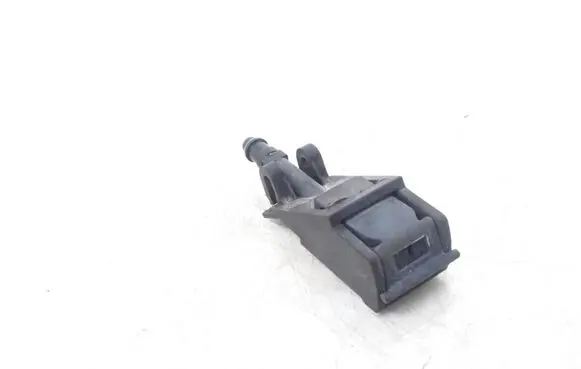 Volkswagen Polo IV 9N3 Windshield washer spray nozzle 6E0955985B