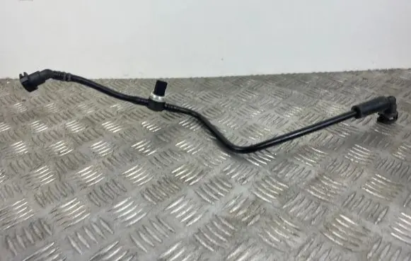 Jeep Grand Cherokee WL Fuel line pipe