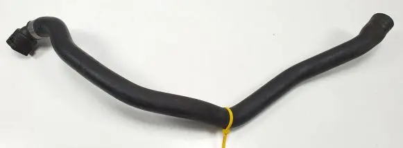 BMW 7 E65 E66 Engine coolant pipe/hose 8377699