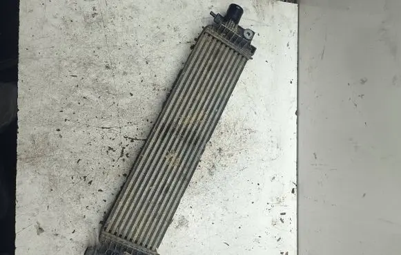 Infiniti EX Intercooler radiator