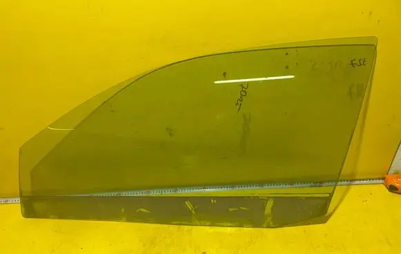 Seat Ibiza III (6L) Front door window glass four-door E143R001142