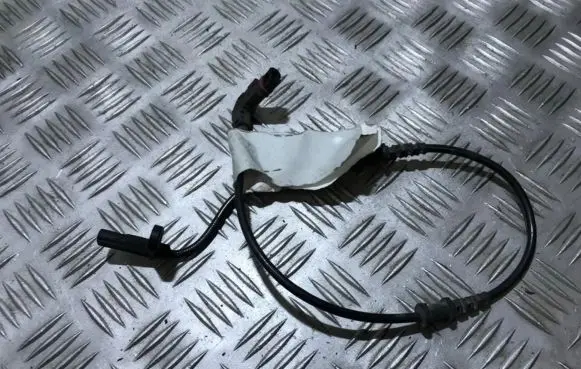 Mercedes-Benz C W203 ABS brake wheel speed sensor a2035400417 1960003