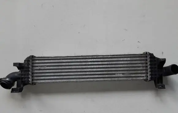 Volvo V50 Intercooler radiator 4N5H9L440VF