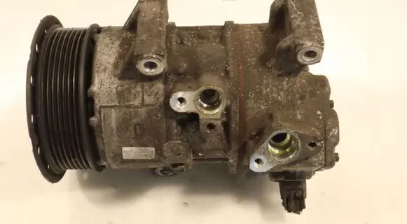 Toyota Avensis T270 Air conditioning (A/C) compressor (pump) GE4472601258