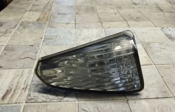 Nissan Murano Z50 Tailgate rear/tail lights P2942R