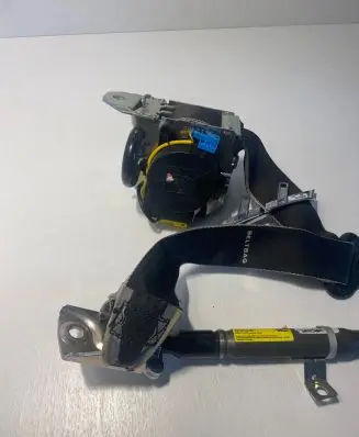 Mercedes-Benz S AMG W222 Rear seatbelt A2228605100 A22286051009H98