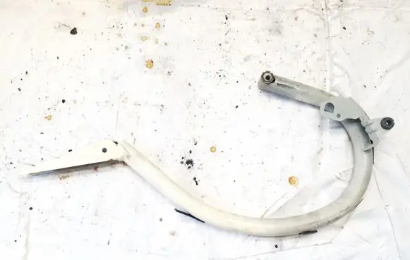 Mercedes-Benz E W212 Tailgate/trunk/boot hinge