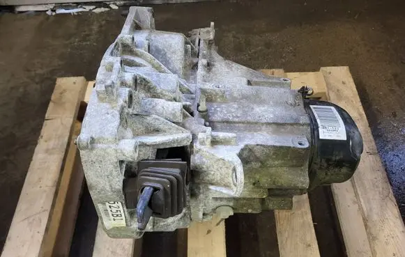 Renault Twingo II Manual 5 speed gearbox 7701723426