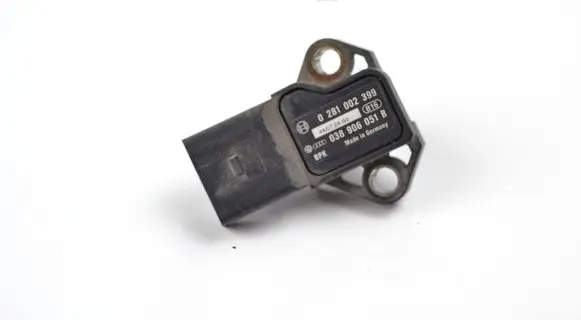 Audi A6 S6 C6 4F Air pressure sensor 0281002399 038906051B