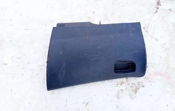 Seat Alhambra (Mk1) Glove box 