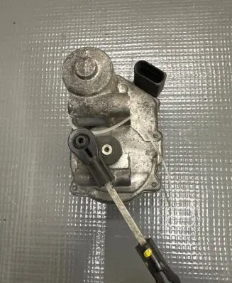 Audi Q7 4L Intake manifold valve actuator/motor 059129086D 2900309551 A2C53106043