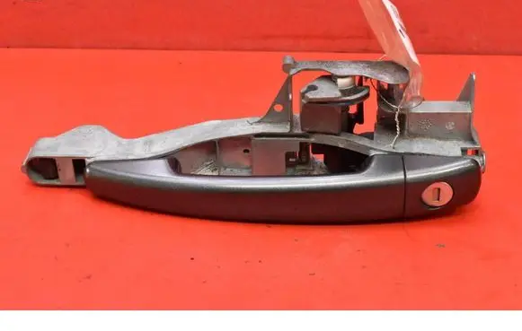Peugeot 308 Front door exterior handle 9680168680