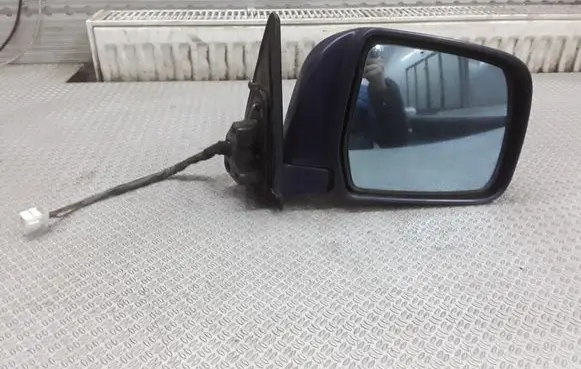 Toyota Hilux (N80, N90, N100, N110) Front door electric wing mirror