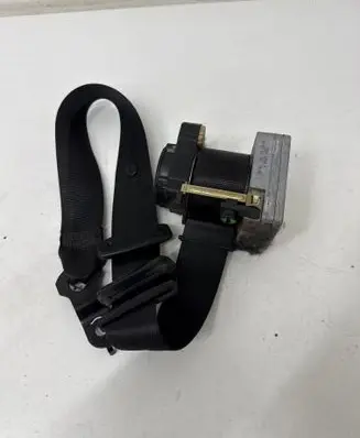 Mercedes-Benz C W203 Front seatbelt 2018680222