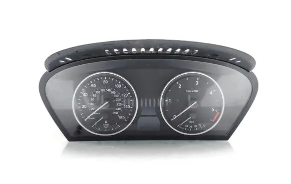 Speedometer (instrument cluster)