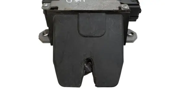 Ford Mondeo Mk III Tailgate/trunk/boot lock/catch/latch 3M51R442A66AR