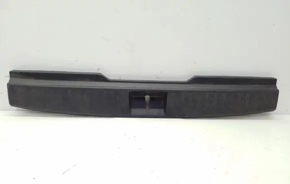 Subaru Outback (BS) Trunk/boot sill cover protection 95073AL03A
