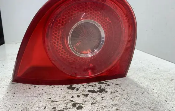Volkswagen Golf V Rear/tail lights 1K6945093G 89032904