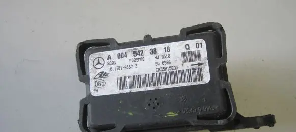 Mercedes-Benz R W251 ESP acceleration yaw rate sensor A0045423818