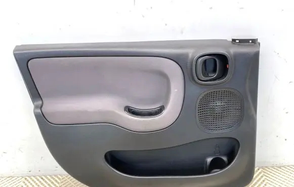 Fiat Panda III Front door card panel trim