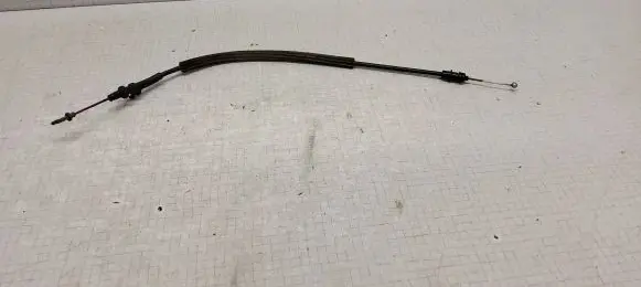 Volkswagen PASSAT B6 Front door cable line 