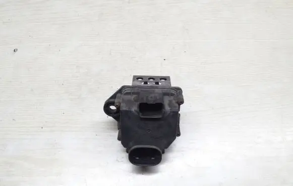 Peugeot 308 Coolant fan relay 9649247680