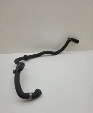 Volvo V40 Engine coolant pipe/hose 31368201
