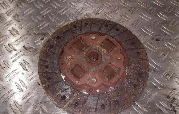 Clutch pressure plate