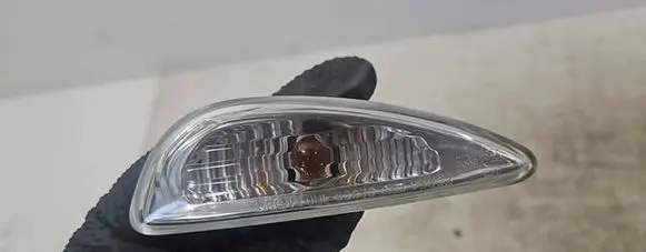 Hyundai i30 Front fender indicator light 923031R0