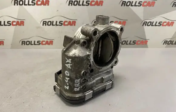 Volvo V70 Throttle valve 8692720 0281002701 06W501