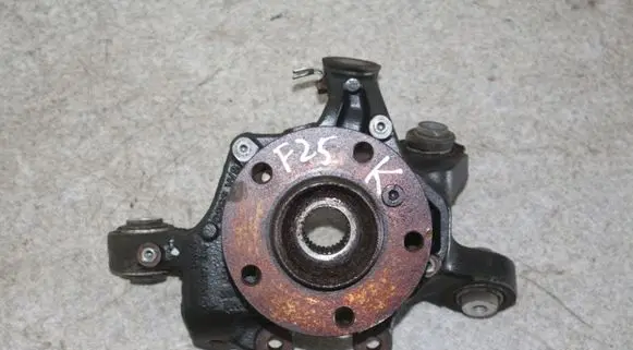 BMW X3 F25 Rear wheel hub spindle/knuckle 6790497