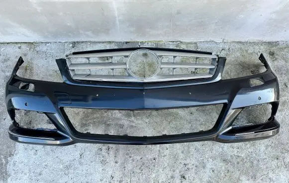 Mercedes-Benz C W204 Front bumper A2048805547