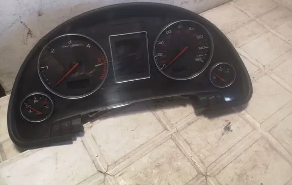 Audi A4 S4 B6 8E 8H Speedometer (instrument cluster) 0263626047 1036901830