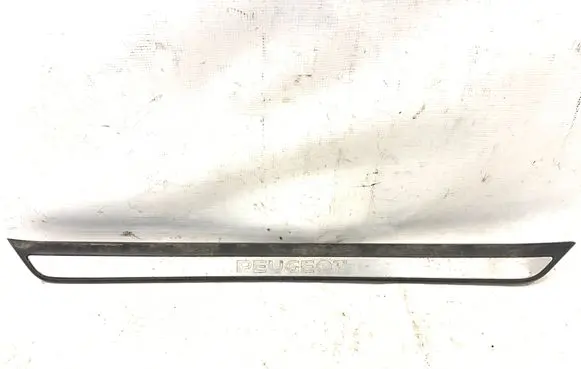 Peugeot 607 Front sill trim cover 223914