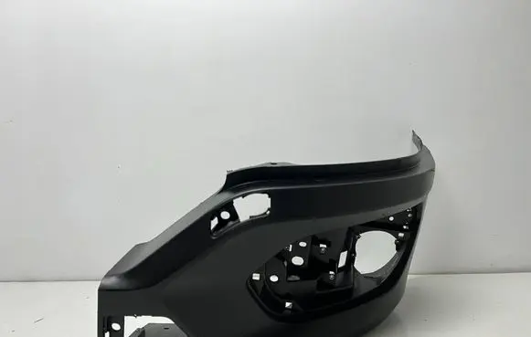 Iveco Daily 6th gen Front bumper corner part panel trim 5802303061 5802308062