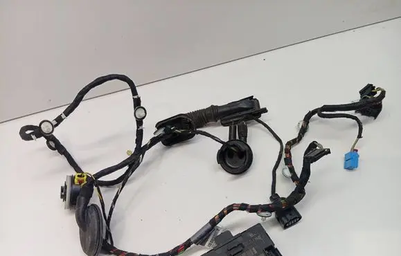 Audi A3 S3 8V Front door wiring loom 8V4971029