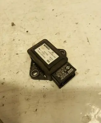 Nissan X-Trail T30 ESP acceleration yaw rate sensor 0265005254 0027002 04023