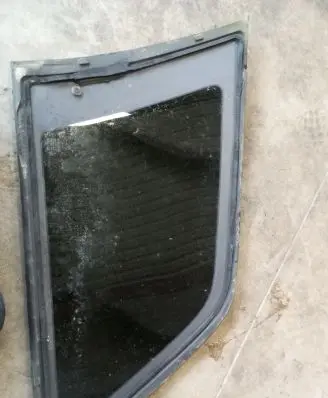 Volvo XC60 Rear side window 43R001604