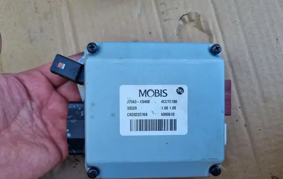 KIA Xceed Power steering control unit/module J7563-E0400